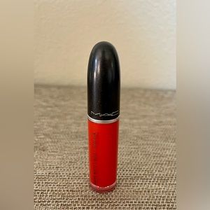 Mac 111 quite the stand out